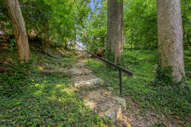 916 Bravington Way, Lexington, KY 40503