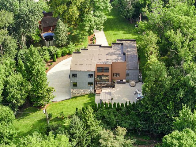 916 Bravington Way, Lexington, KY 40503