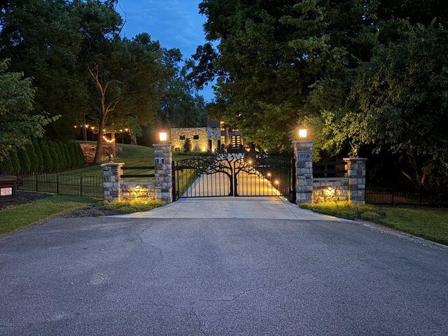 916 Bravington Way, Lexington, KY 40503