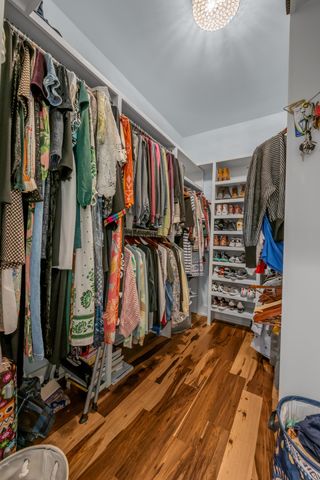 916 Bravington Way, Lexington, KY 40503