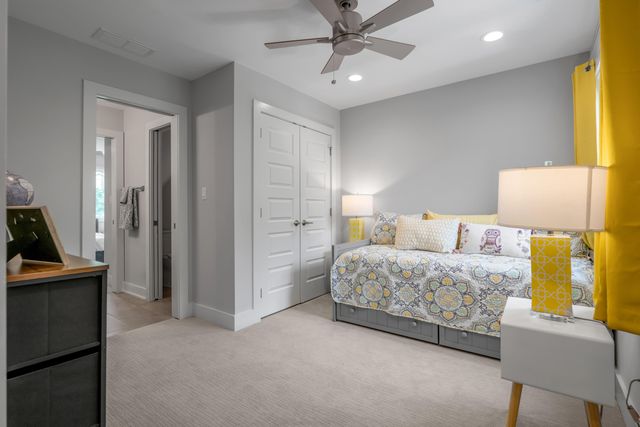 916 Bravington Way, Lexington, KY 40503
