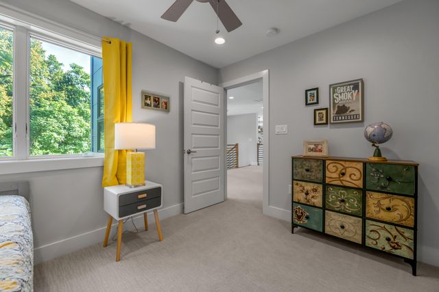 916 Bravington Way, Lexington, KY 40503