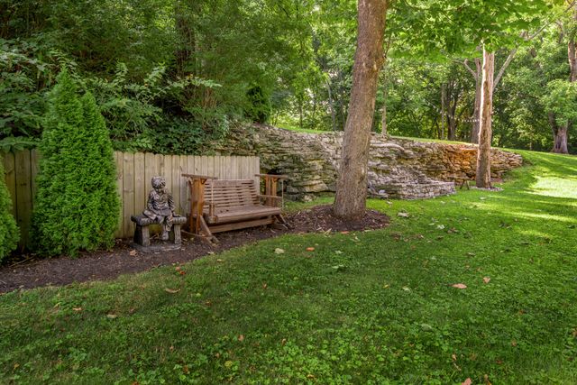 916 Bravington Way, Lexington, KY 40503