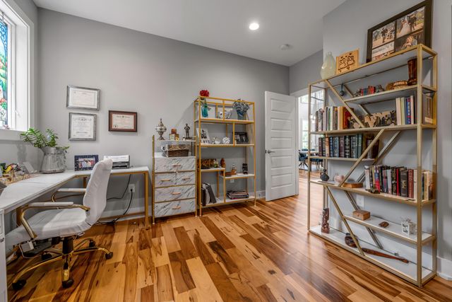 916 Bravington Way, Lexington, KY 40503