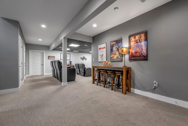 916 Bravington Way, Lexington, KY 40503