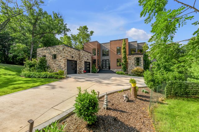 916 Bravington Way, Lexington, KY 40503
