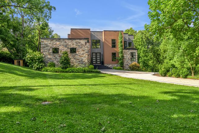 916 Bravington Way, Lexington, KY 40503