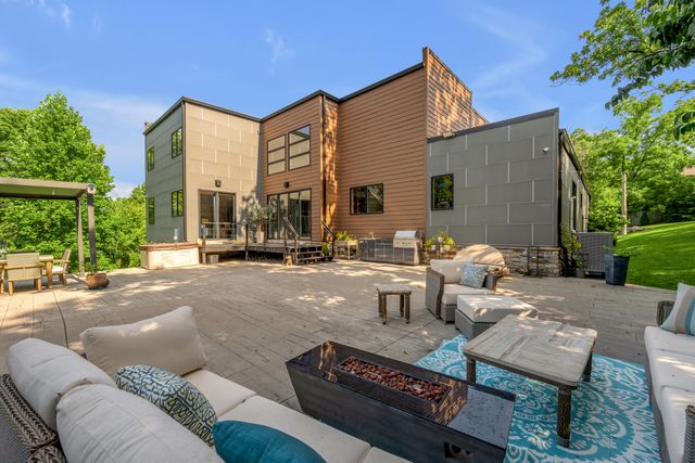 916 Bravington Way, Lexington, KY 40503