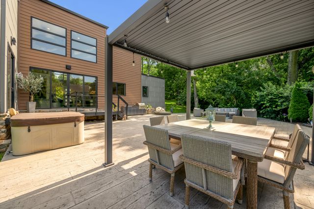 916 Bravington Way, Lexington, KY 40503