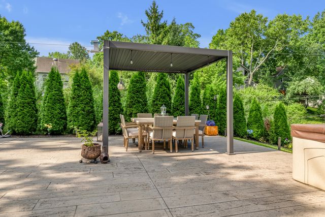 916 Bravington Way, Lexington, KY 40503