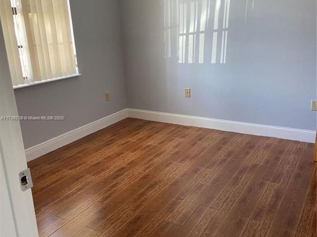 4903 SW 144th Ct -, Miami, FL 33175