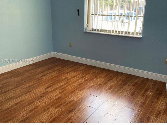 4903 SW 144th Ct -, Miami, FL 33175