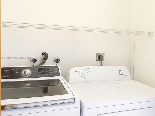 4903 SW 144th Ct -, Miami, FL 33175