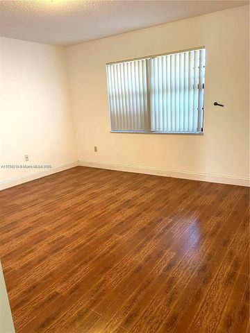 4903 SW 144th Ct -, Miami, FL 33175