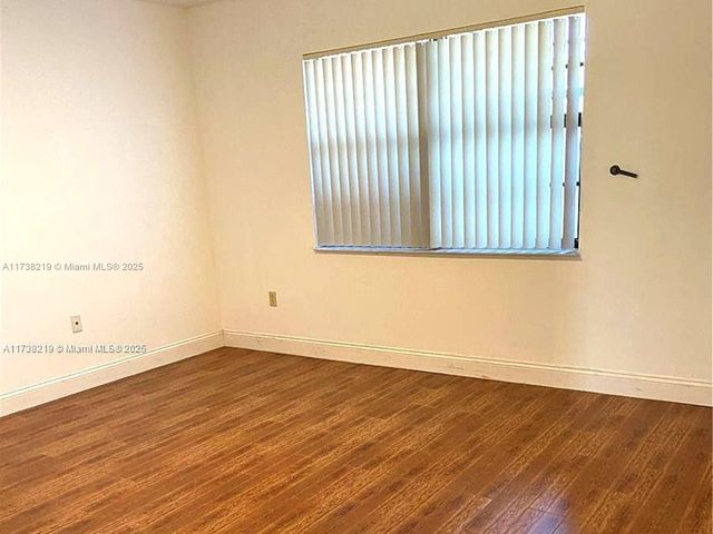 4903 SW 144th Ct -, Miami, FL 33175