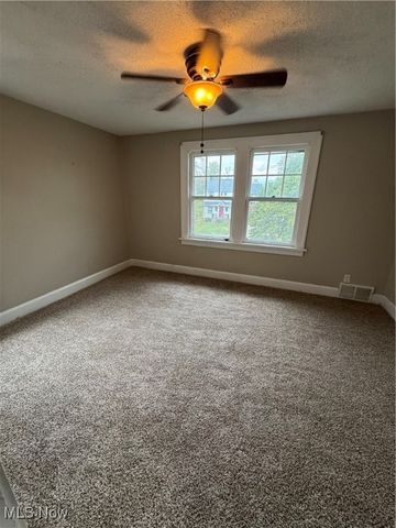 3368 Silsby Road, Cleveland Heights, OH 44118