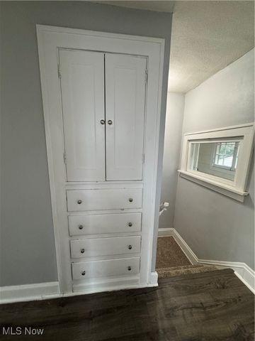 3368 Silsby Road, Cleveland Heights, OH 44118