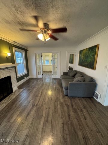 3368 Silsby Road, Cleveland Heights, OH 44118