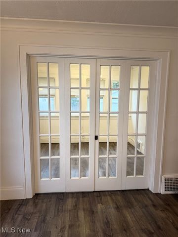 3368 Silsby Road, Cleveland Heights, OH 44118