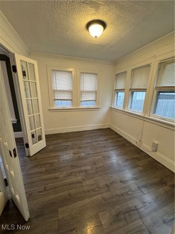 3368 Silsby Road, Cleveland Heights, OH 44118