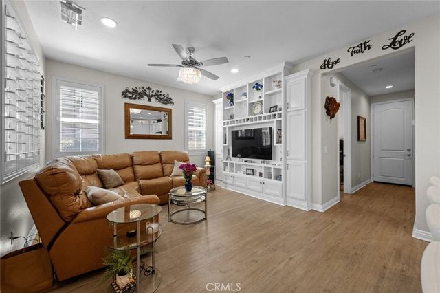 25 Castilla, Rancho Santa Margarita, CA 92688