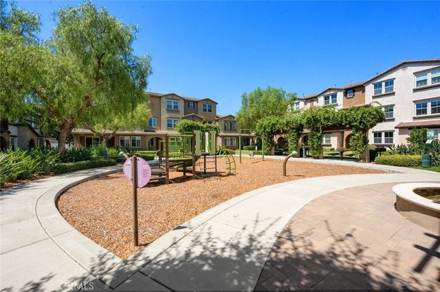 25 Castilla, Rancho Santa Margarita, CA 92688