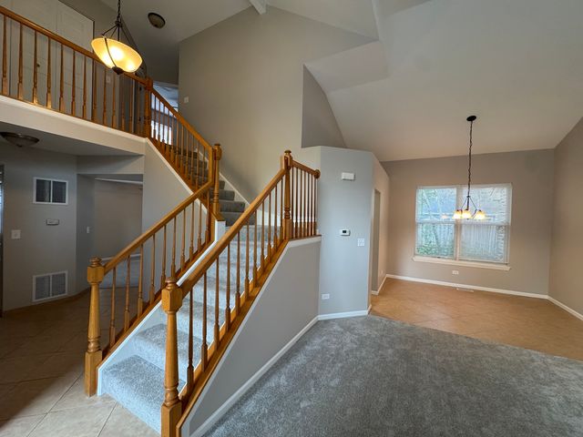 1109 Blackburn Drive, Grayslake, IL 60030