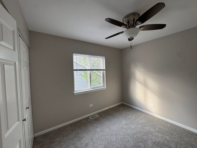 1109 Blackburn Drive, Grayslake, IL 60030