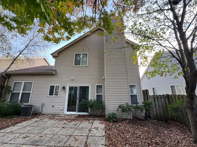 1109 Blackburn Drive, Grayslake, IL 60030