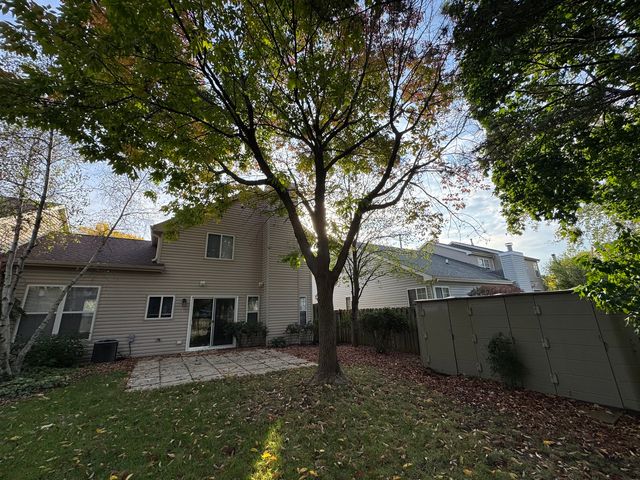 1109 Blackburn Drive, Grayslake, IL 60030
