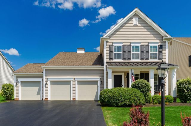 8366 Marwithe Place, New Albany, OH 43054