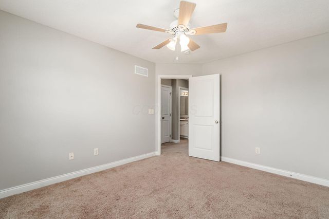 8366 Marwithe Place, New Albany, OH 43054