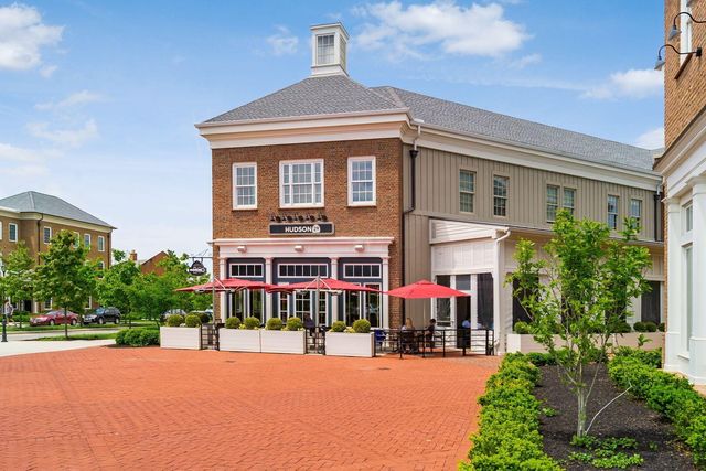 8366 Marwithe Place, New Albany, OH 43054