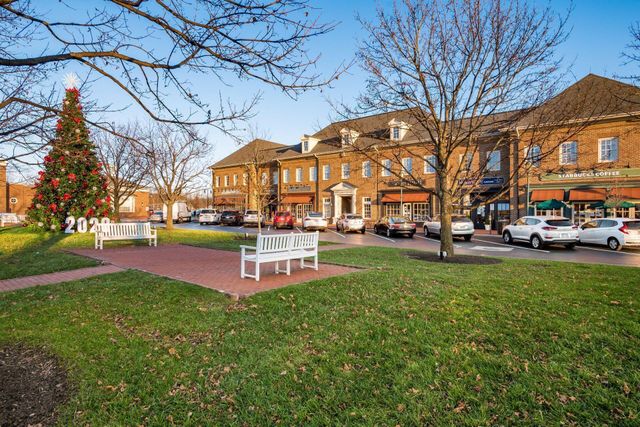 8366 Marwithe Place, New Albany, OH 43054