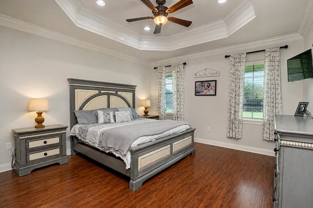 211 Pearl Margaret Dr, Gray, LA 70359