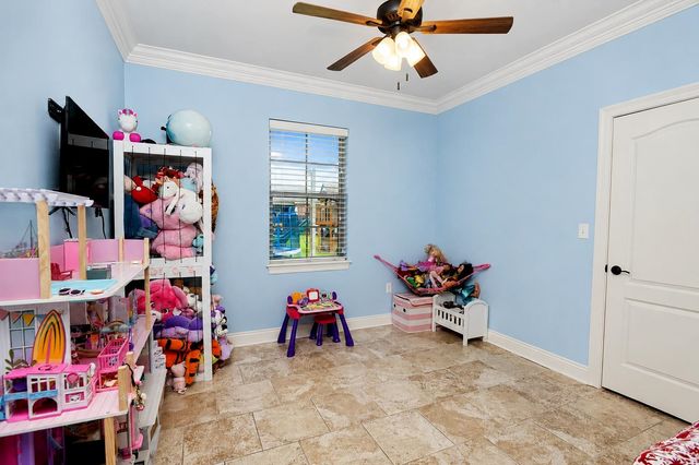 211 Pearl Margaret Dr, Gray, LA 70359