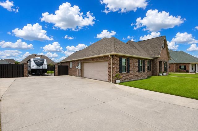 211 Pearl Margaret Dr, Gray, LA 70359