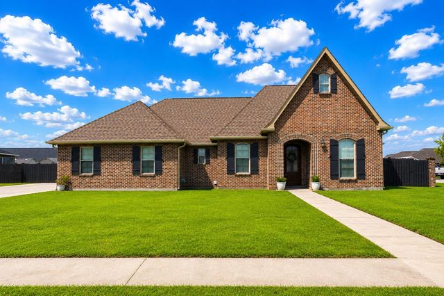 211 Pearl Margaret Dr, Gray, LA 70359
