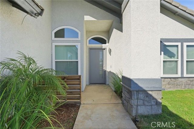 366 FLORDASON Drive, Calimesa, CA 92320