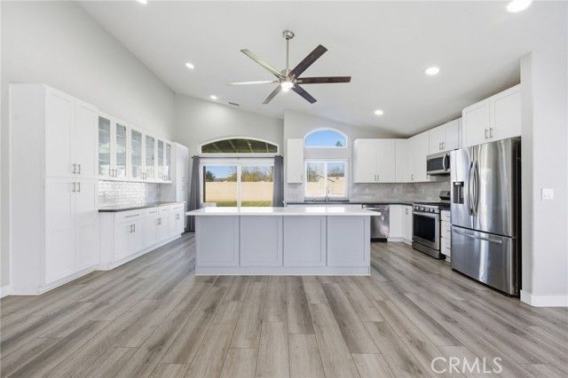 366 FLORDASON Drive, Calimesa, CA 92320