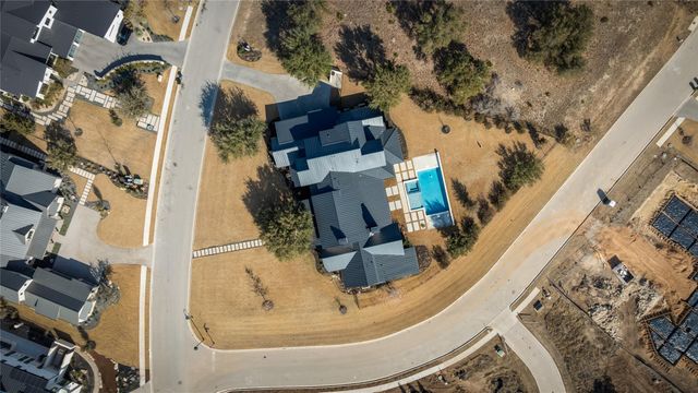 611 Casasanta TRL, Lakeway, TX 78738