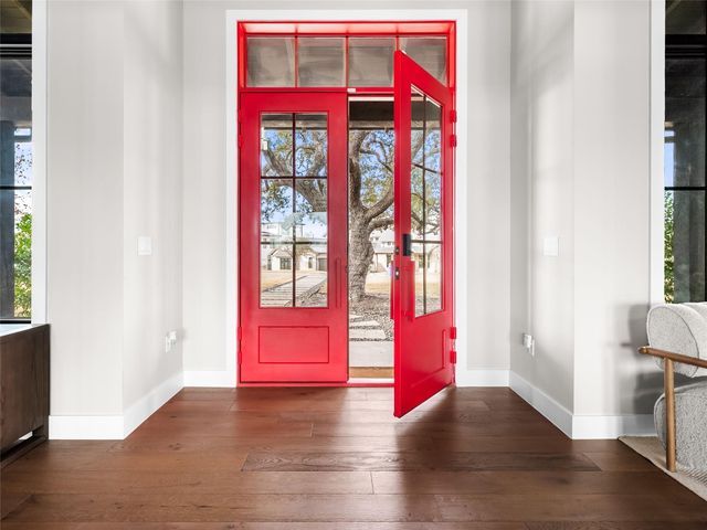 611 Casasanta TRL, Lakeway, TX 78738