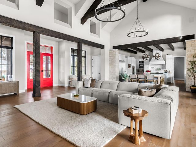 611 Casasanta TRL, Lakeway, TX 78738