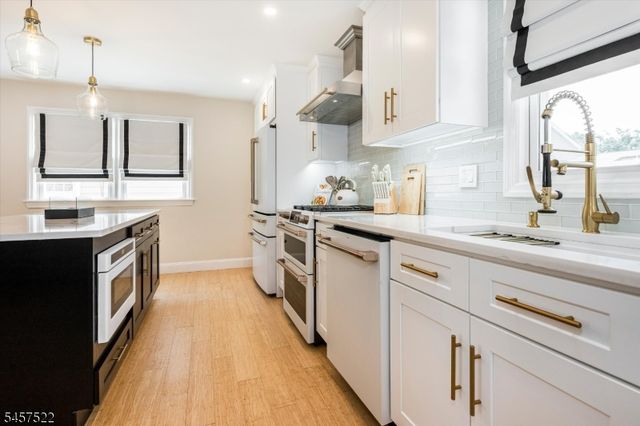 324 jackson ave, Scotch Plains Twp., NJ 07076