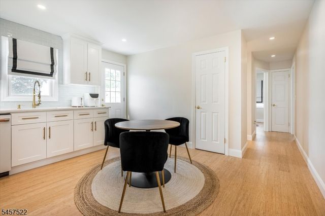 324 jackson ave, Scotch Plains Twp., NJ 07076