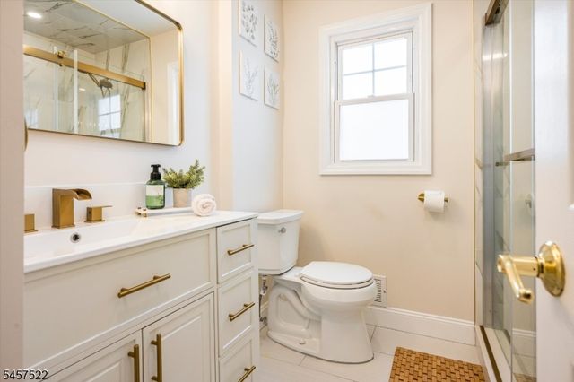 324 jackson ave, Scotch Plains Twp., NJ 07076