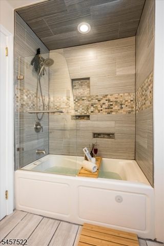 324 jackson ave, Scotch Plains Twp., NJ 07076