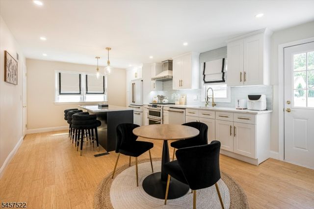 324 jackson ave, Scotch Plains Twp., NJ 07076