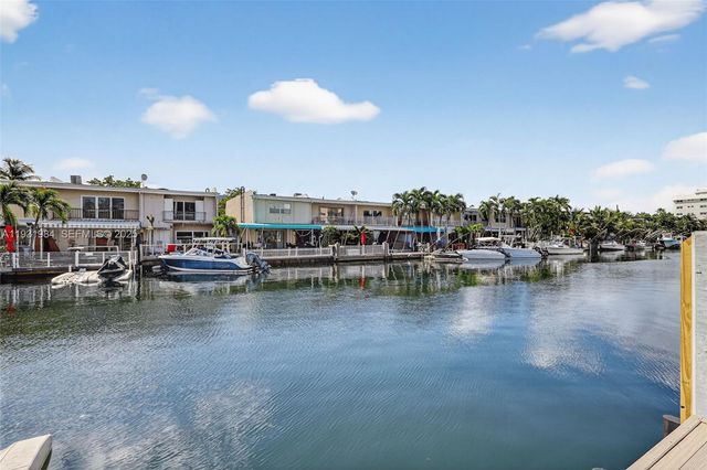 3830 NE 171st St, North Miami Beach, FL 33160