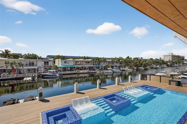 3830 NE 171st St, North Miami Beach, FL 33160